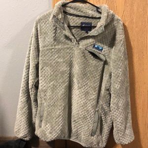 Light green fluffy pull over